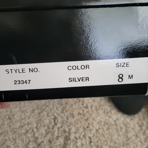 NEWPORT NEWS Style#23347 Heel 8M - Picture 3 of 3